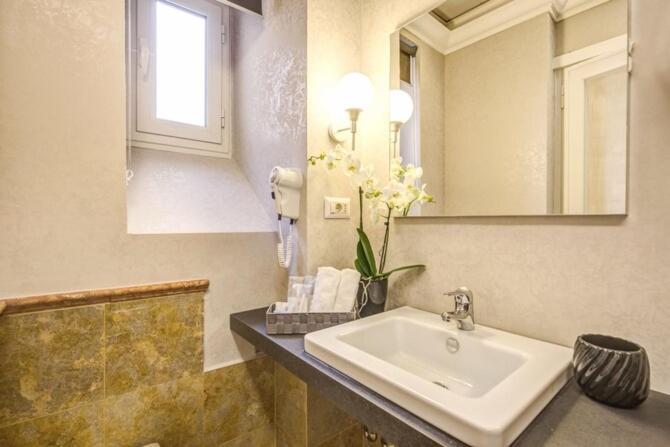 Smart Lux Roma Veneto Hotel Exterior foto