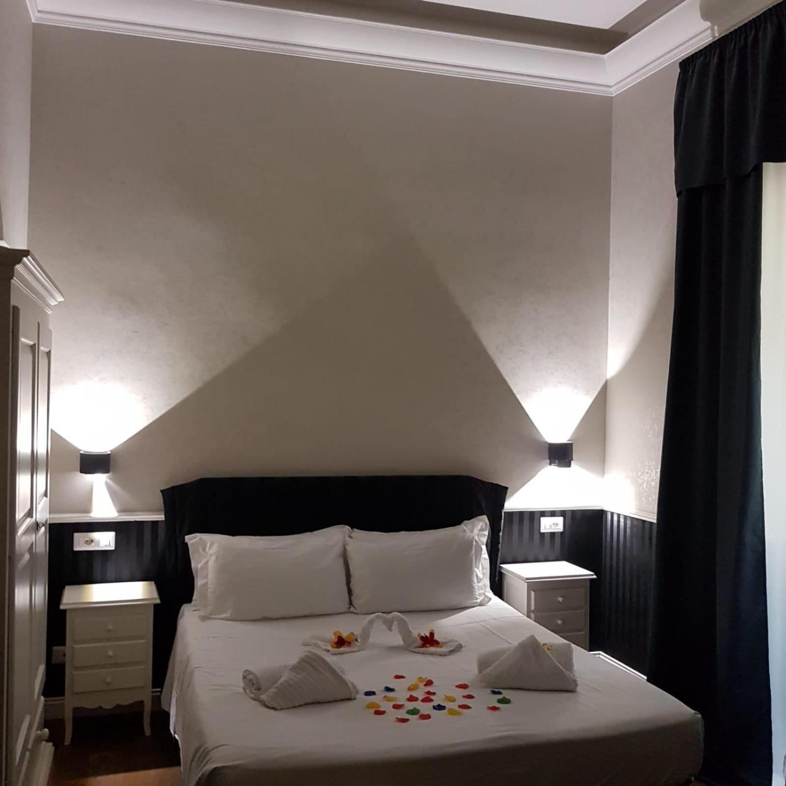 Smart Lux Roma Veneto Hotel Exterior foto