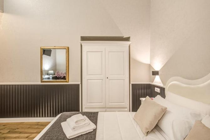 Smart Lux Roma Veneto Hotel Exterior foto