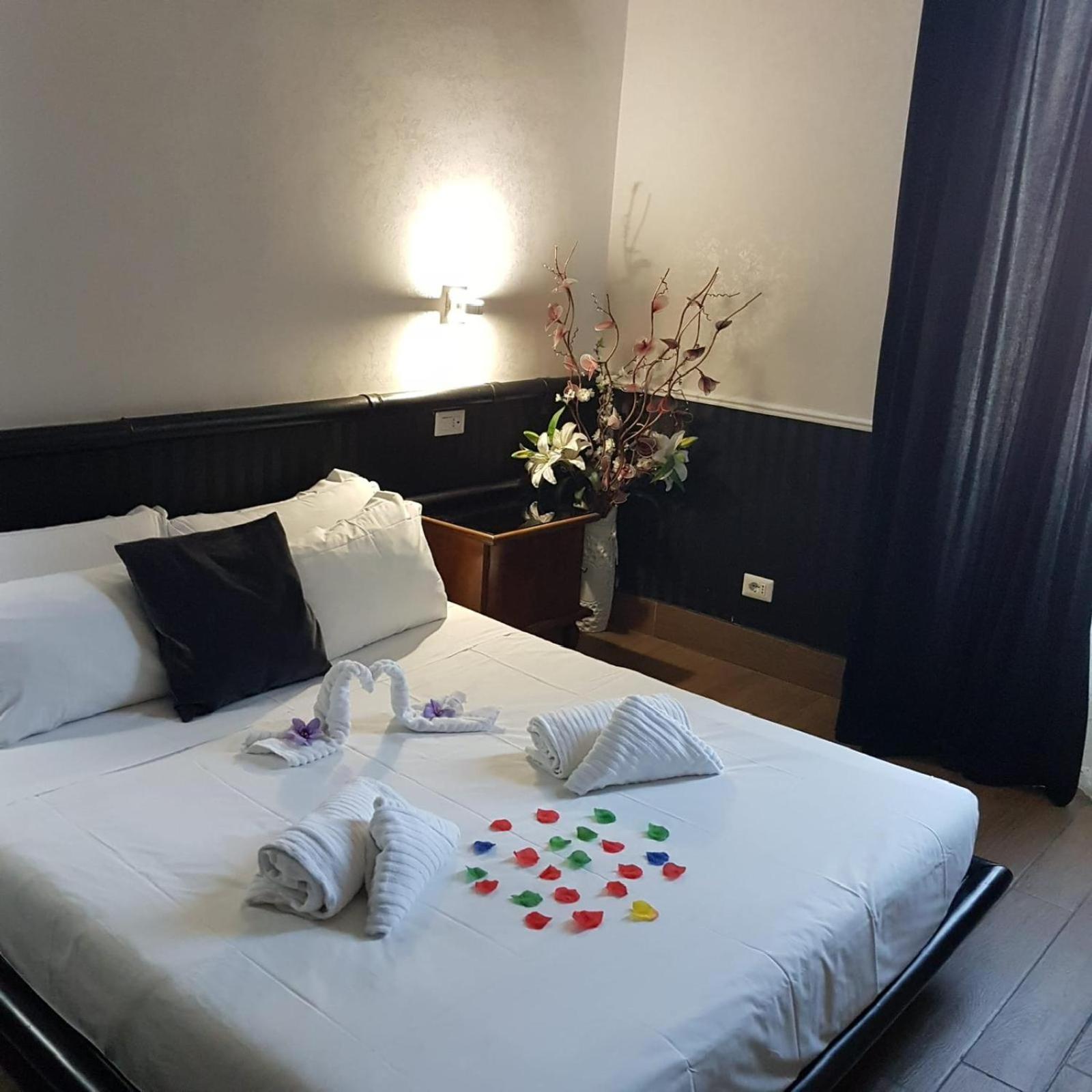 Smart Lux Roma Veneto Hotel Exterior foto