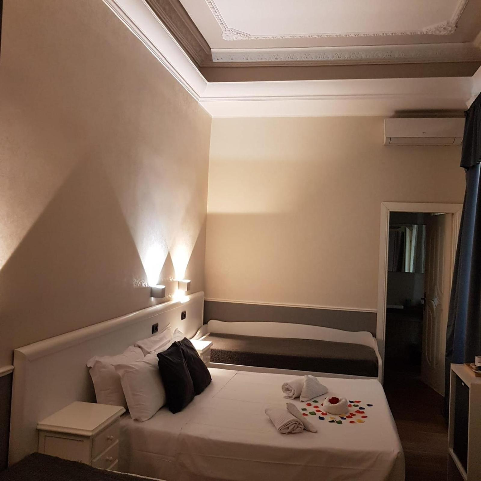 Smart Lux Roma Veneto Hotel Exterior foto